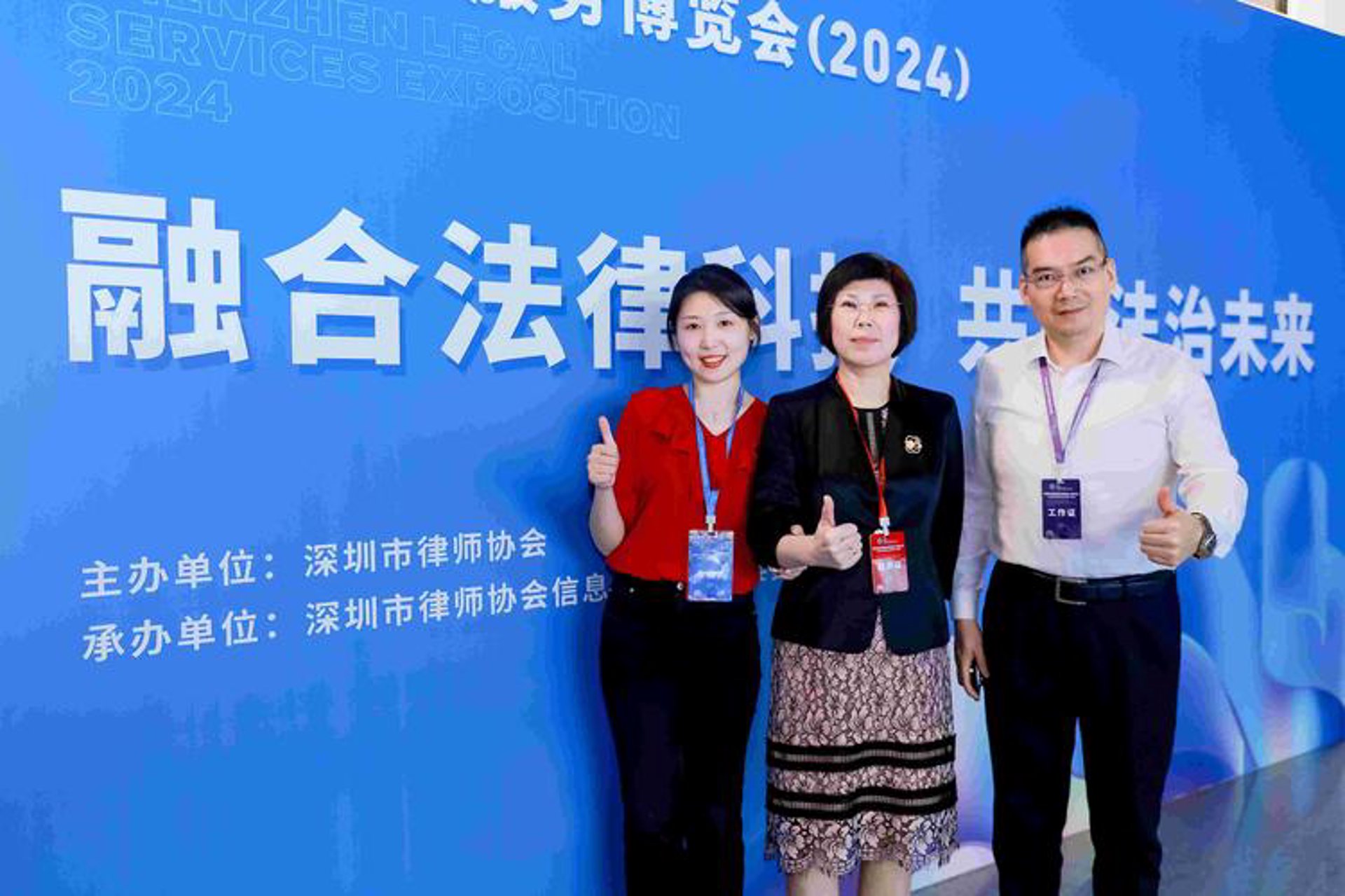 企业官网模板设计趋势分析:打造完美形象窗口